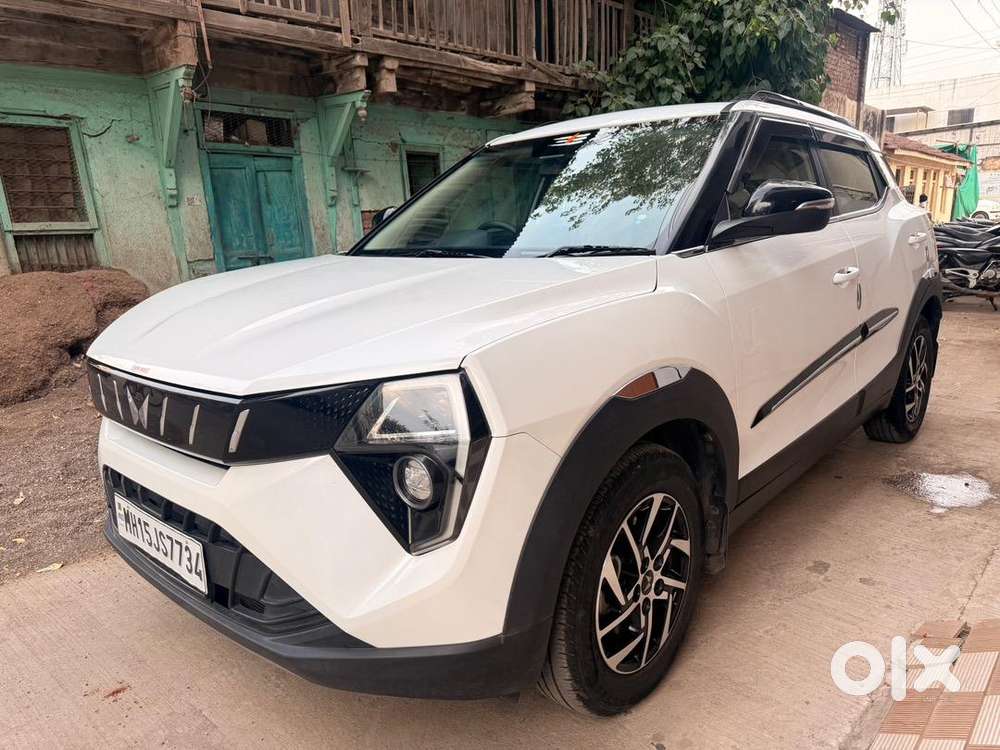 Mahindra Xuv 3xo 2024 Diesel Well Maintained