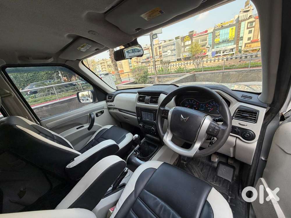 Mahindra Scorpio S10, 2017, Diesel