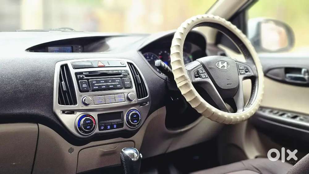 Hyundai I20 Sportz At 2014– Automatic   Ready To Drive