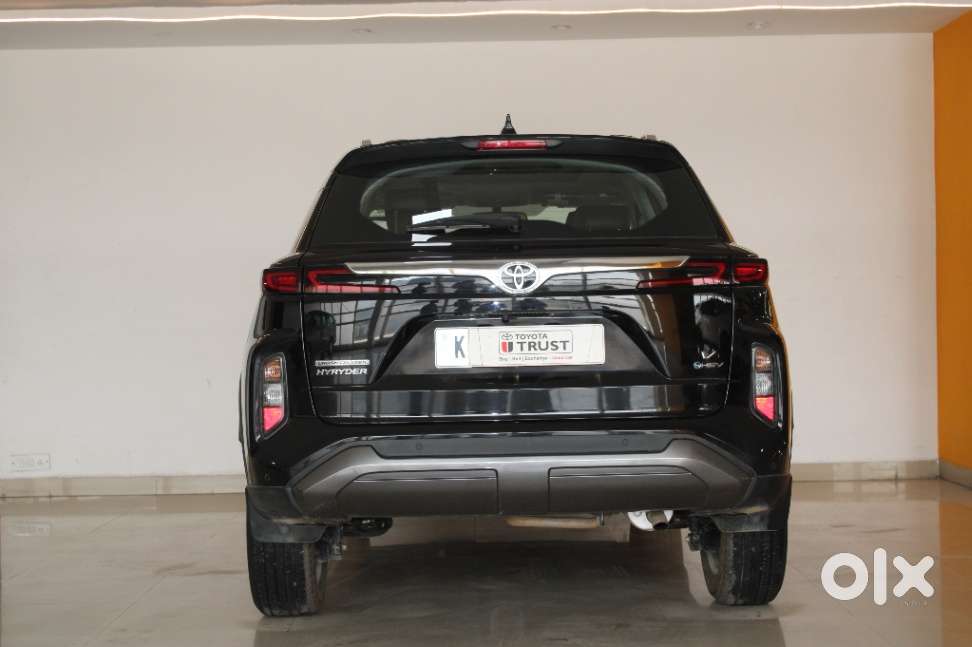 Toyota Urban Cruiser Hyryder 1.5 V Hybrid, 2025, Petrol