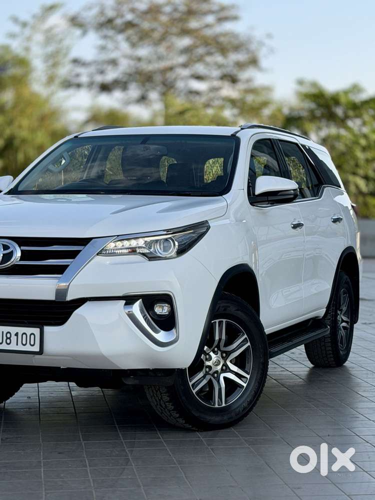 Toyota Fortuner 4x2 At 2.8 Diesel, 2019, Diesel