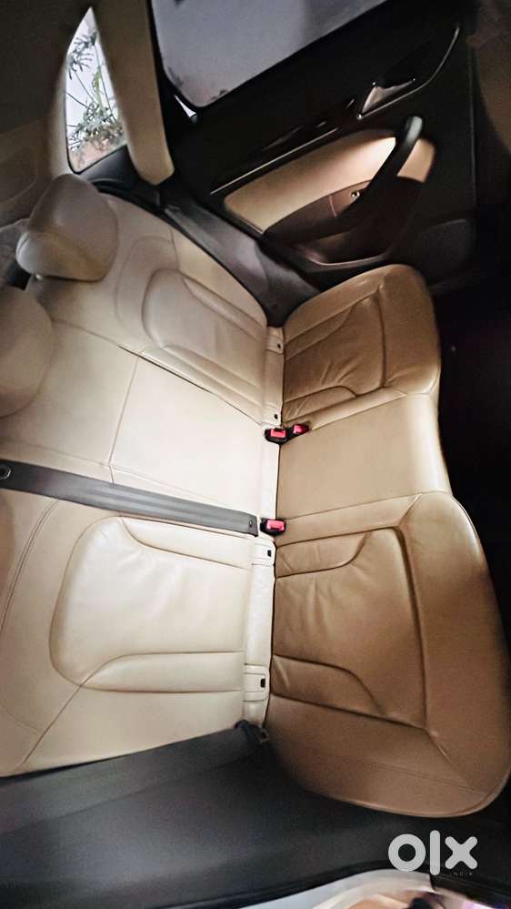 Audi Q3 2015 (white) Diesel Quattro Well Maintained