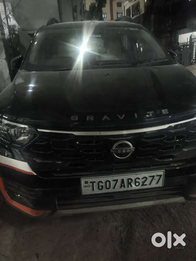 Nissan Gravite Top Model 2026