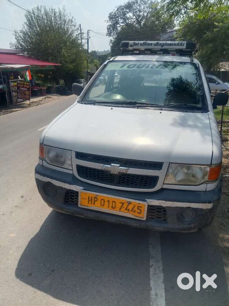 Chevrolet Tavera Neo 2015