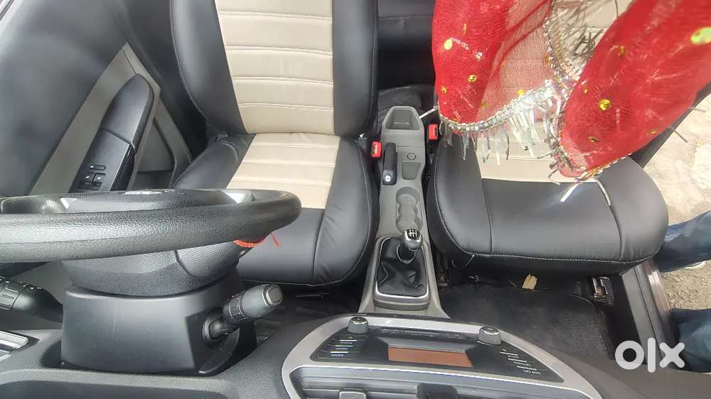 Tata Tiago Revotron Xt 2017 Petrol Manual
