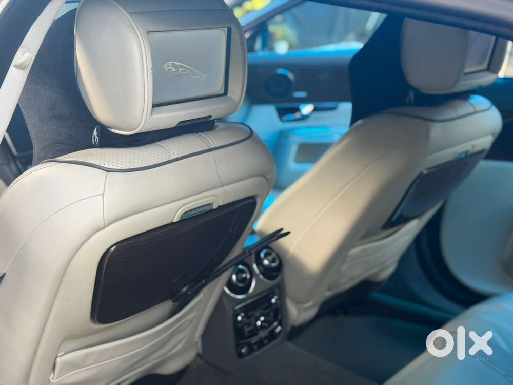 Jaguar Xjl 3.0 V6 Diesel Lwb 2011,  Original Kerala Showroom Service
