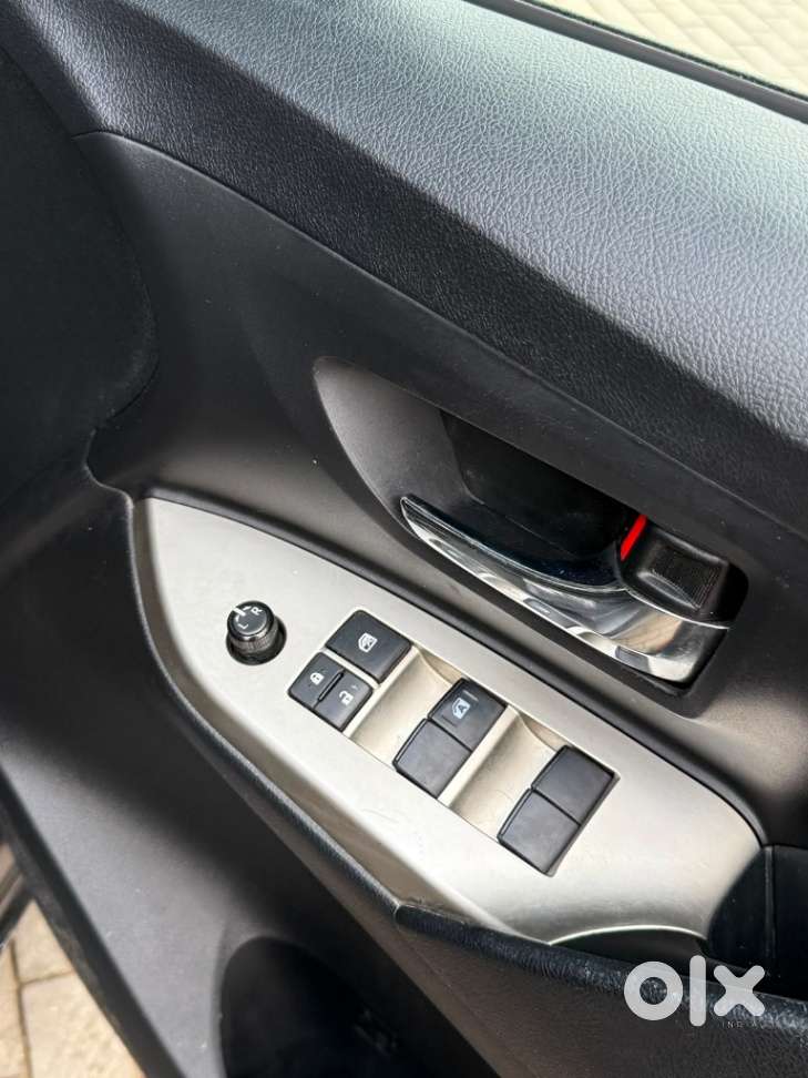 Toyota Innova Crysta 2.4 G Mt, 2018, Diesel