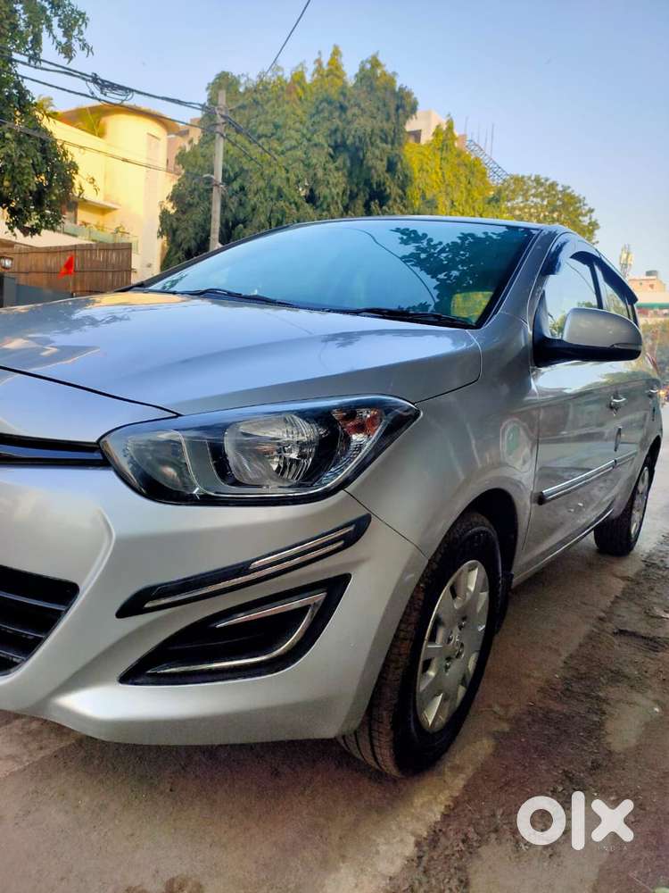 Hyundai I20 2012-2014 Magna Optional 1.2, 2014, Petrol