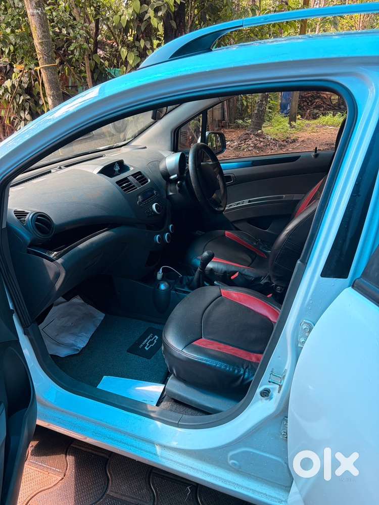 Chevrolet Beat Petrol 2012