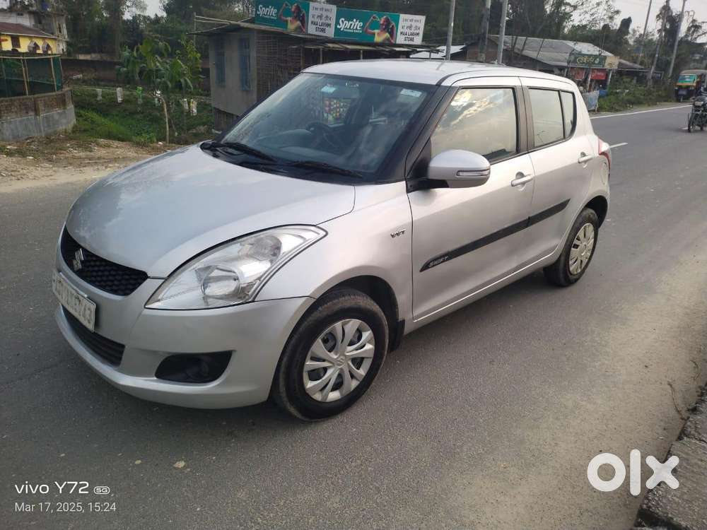 Maruti Suzuki Swift 1.2 Vxi (o), 2015, Petrol