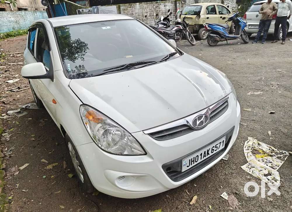 Sale For I20 Magna Well Maintained Registration Valid 2031