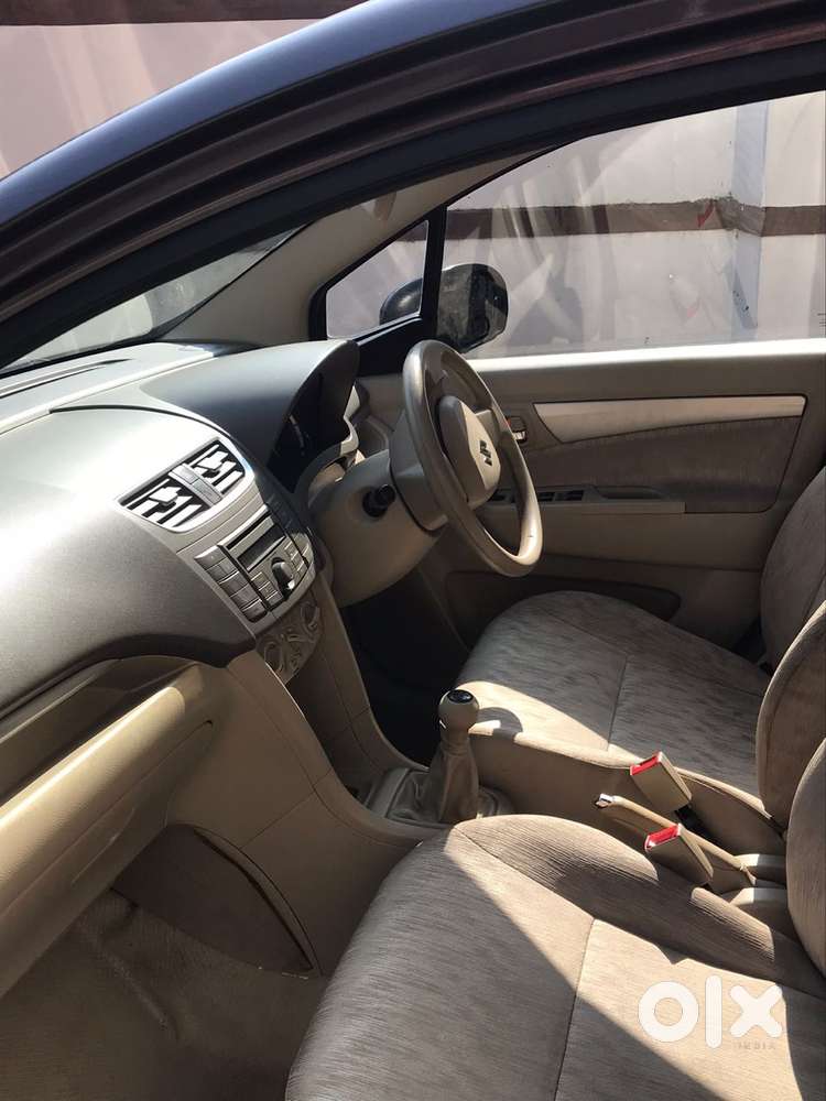Maruthi Suzuki Ertiga Vxi Petrol Manual