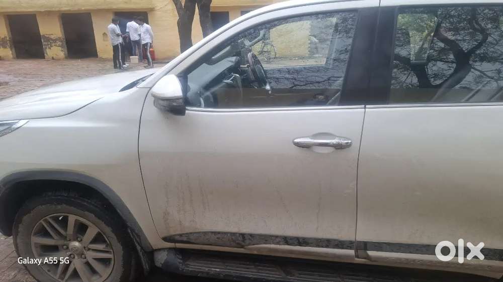 Toyota Fortuner 2019 Diesel 163000 Km Driven