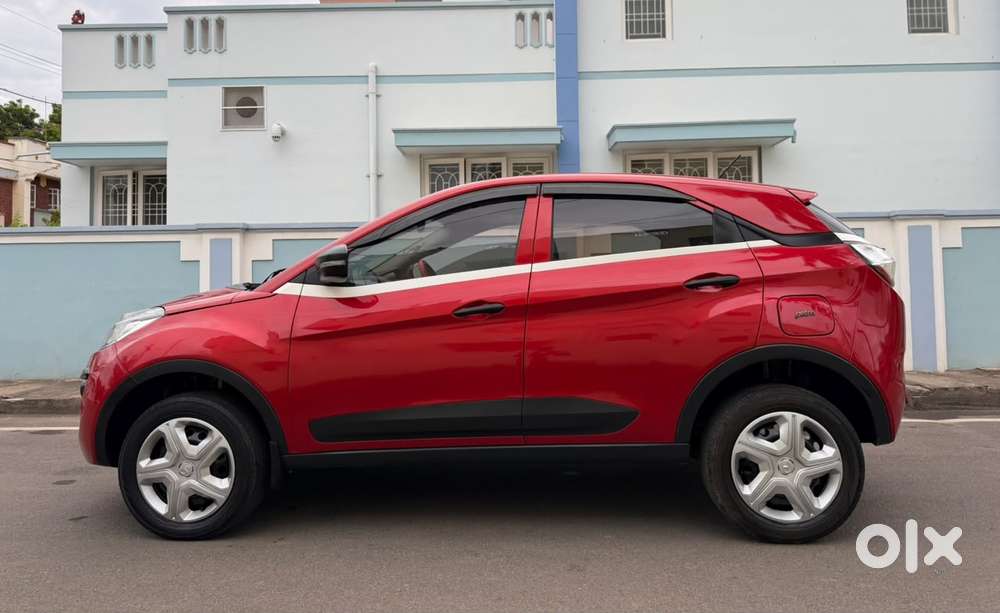 Tata Nexon 1.2 Revotron Xm (s), 2019, Petrol
