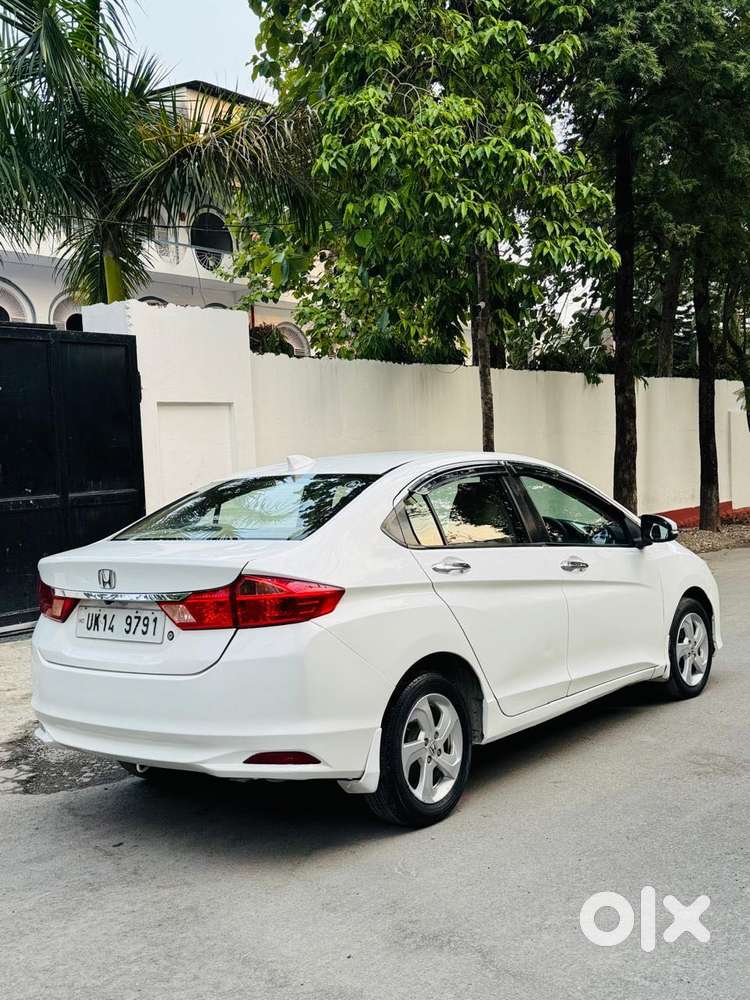 Honda City I Vtec E, 2015, Petrol