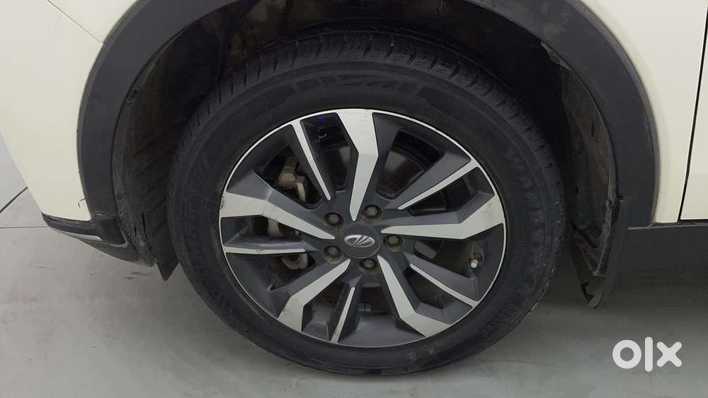 Mahindra Xuv300 W8 (o) 1.5 Diesel Amt, 2021, Diesel