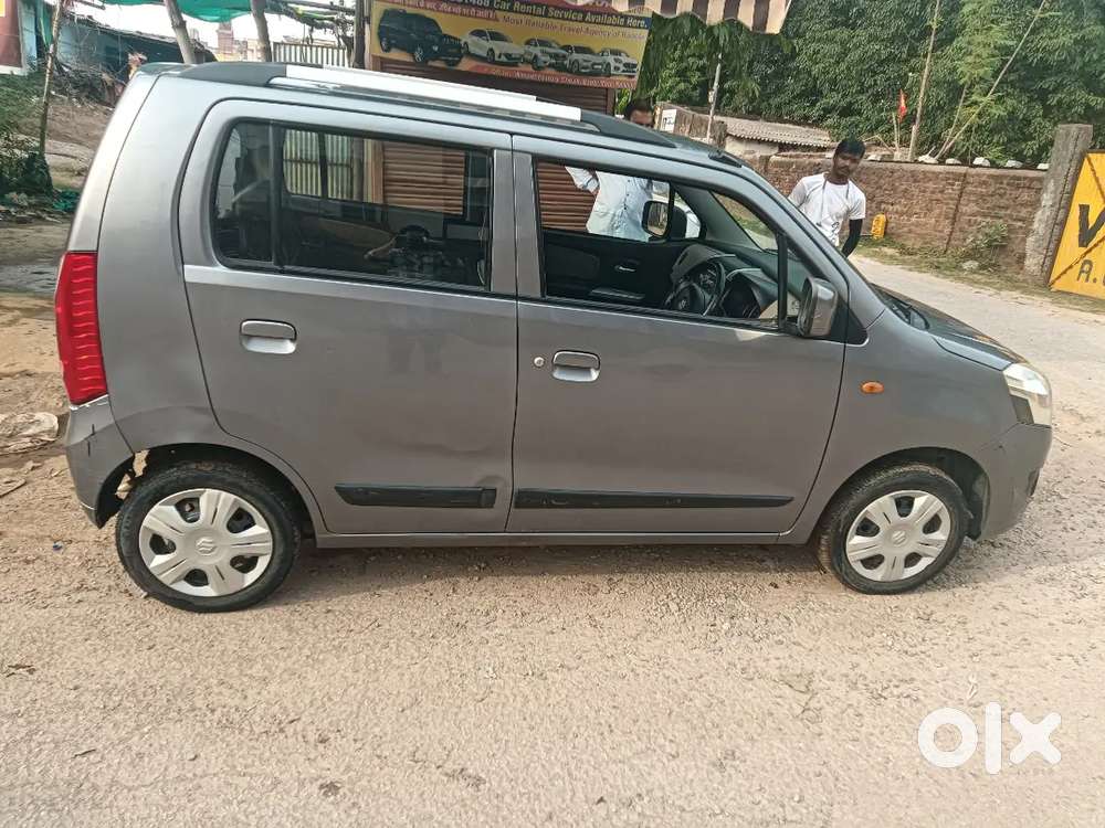 Maruti Suzuki Wagon R 2015 Petrol Well Maintained
