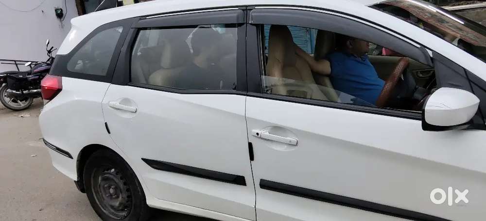 Honda Mobilio 2015 Variant