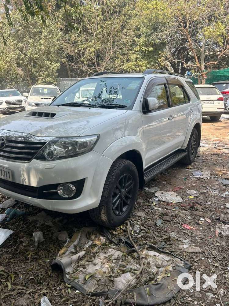 Toyota Fortuner 3.0 4x4 Manual, 2015, Diesel
