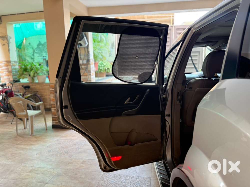 Mahindra Xuv500 W10 2016 Diesel Good Condition