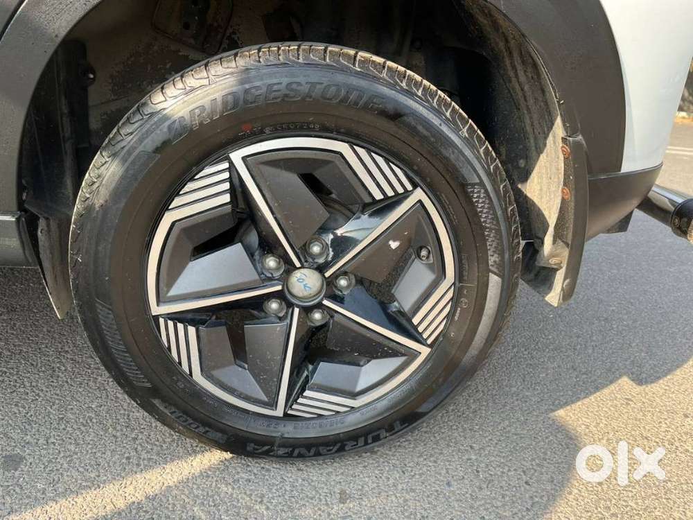 Tata Nexon Creative Plus S 1.2 Revotron Petrol 6 Amt, 2024, Petrol