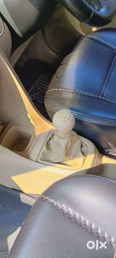 Maruti Suzuki Swift Dzire 2015 Petrol 95000 Km Driven