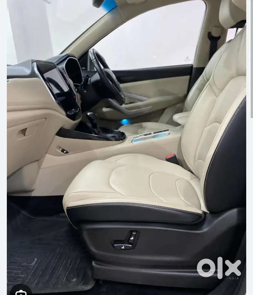 Mg Hector Xuv 2025 Petrol 5000 Km Driven