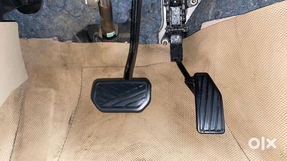 Maruti Suzuki Swift Dzire Zxi + Amt, 2018, Petrol