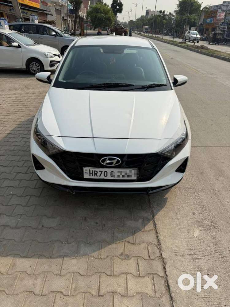 Hyundai I20 Sportz Plus Cvt, 2020, Petrol