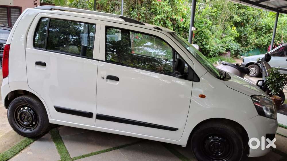 Maruti Suzuki Wagon R Lxi Optional, 2018, Petrol