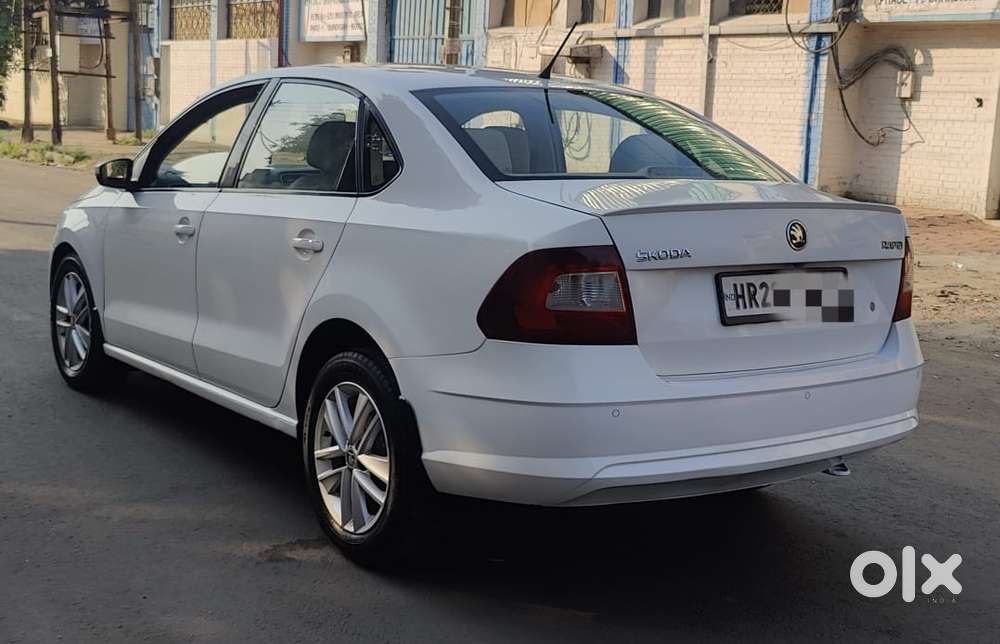 Skoda Rapid 1.5 Tdi At Style, 2017, Diesel
