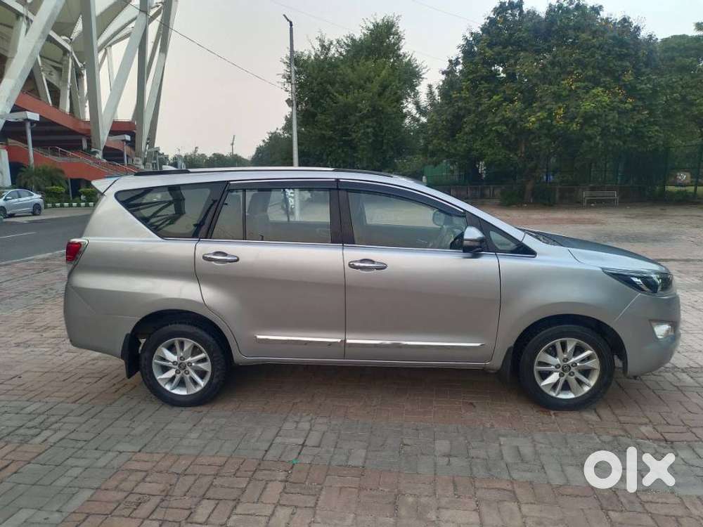 Toyota Innova Crysta 2.8 Zx At, 2017, Diesel