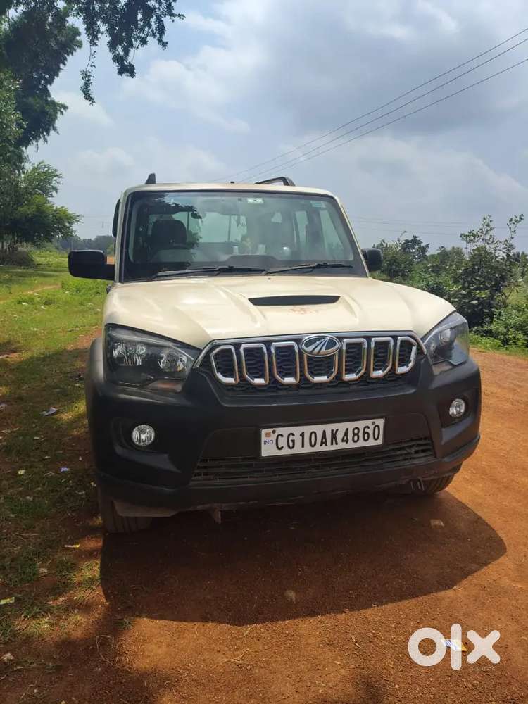 Mahindra Scorpio 2017 12 Month Diesel 92500 Km Driven