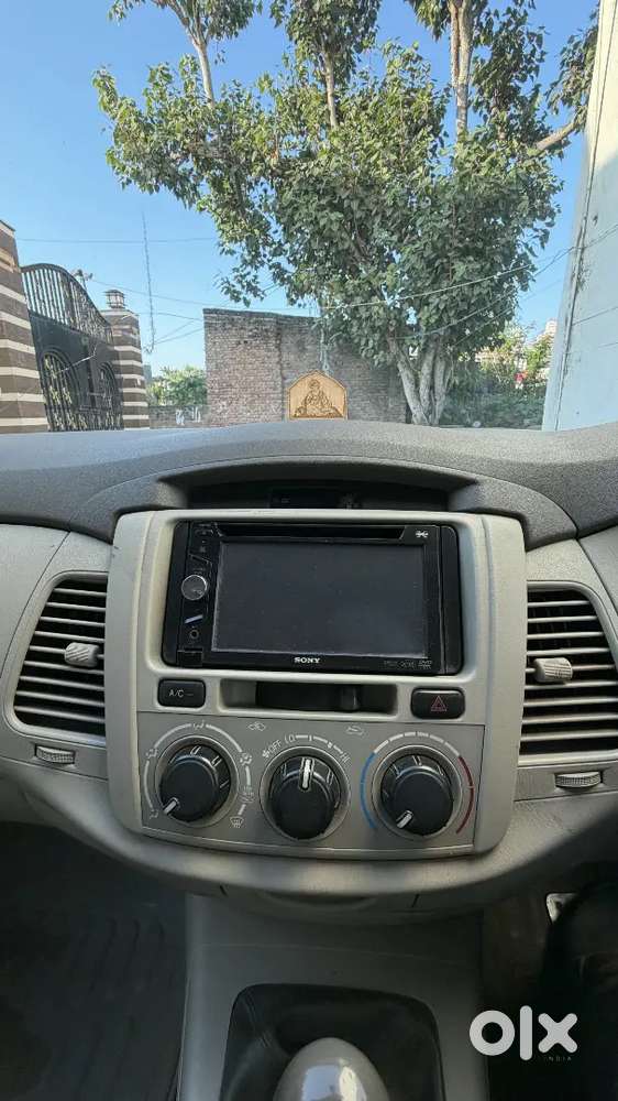 Toyota Innova 2013 Gx Diesel Grey 8 Seater