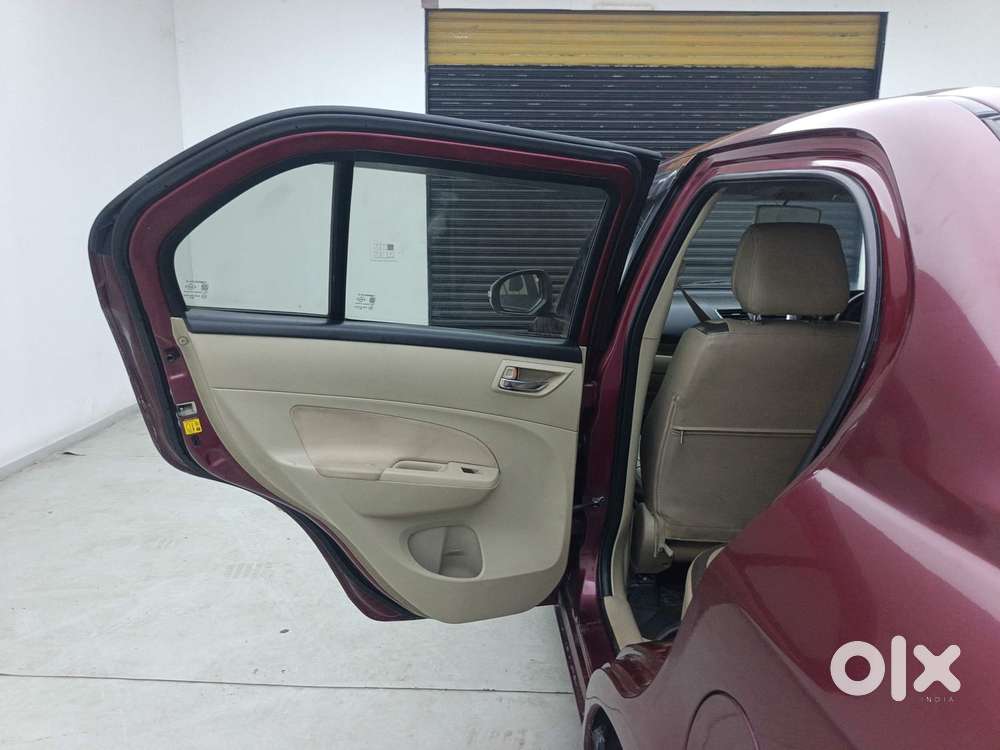 Maruti Suzuki Swift Dzire Vxi Optional, 2016, Petrol