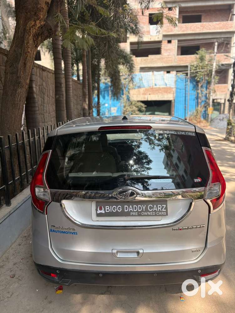 Mahindra Marazzo M8, 2018, Diesel