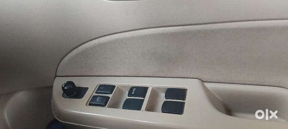 Maruti Suzuki Swift Dzire 2013 Petrol Good Condition.
