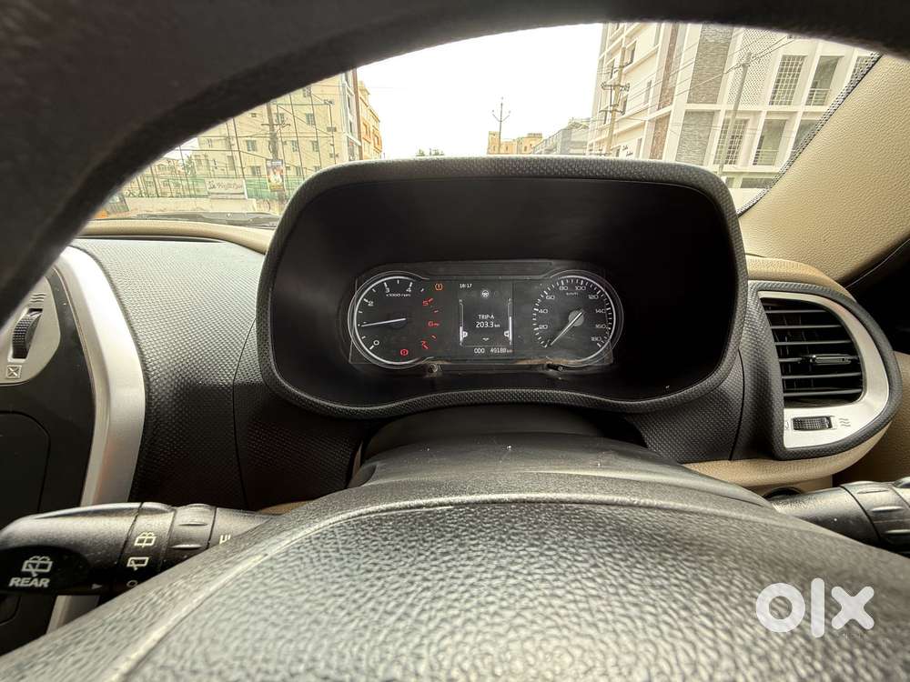 Mahindra Bolero Neo N8, 2023, Diesel