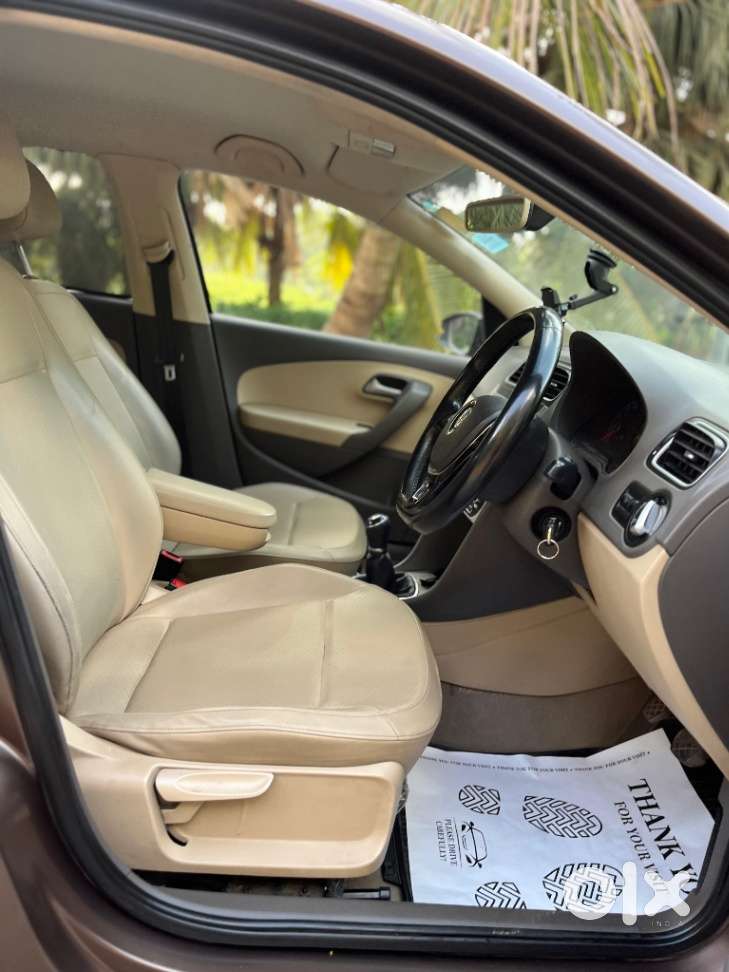 Volkswagen Vento 1.6 Highline, 2016, Petrol