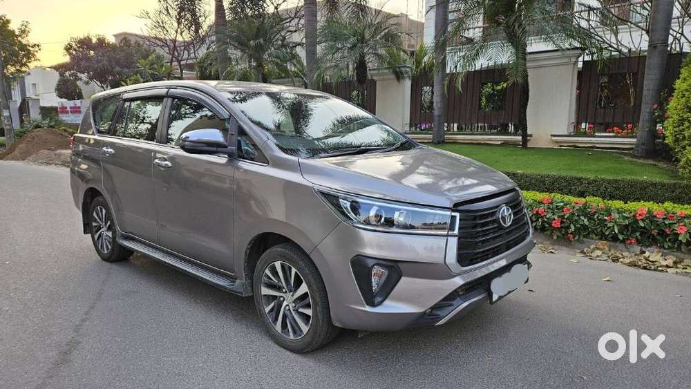 Toyota Innova Crysta [2020-ongoing] 2.4 Zx At 7 Str, 2022, Diesel