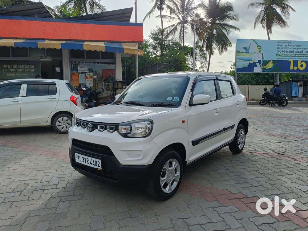 Maruti Suzuki S-presso Vxi Plus, 2022, Petrol