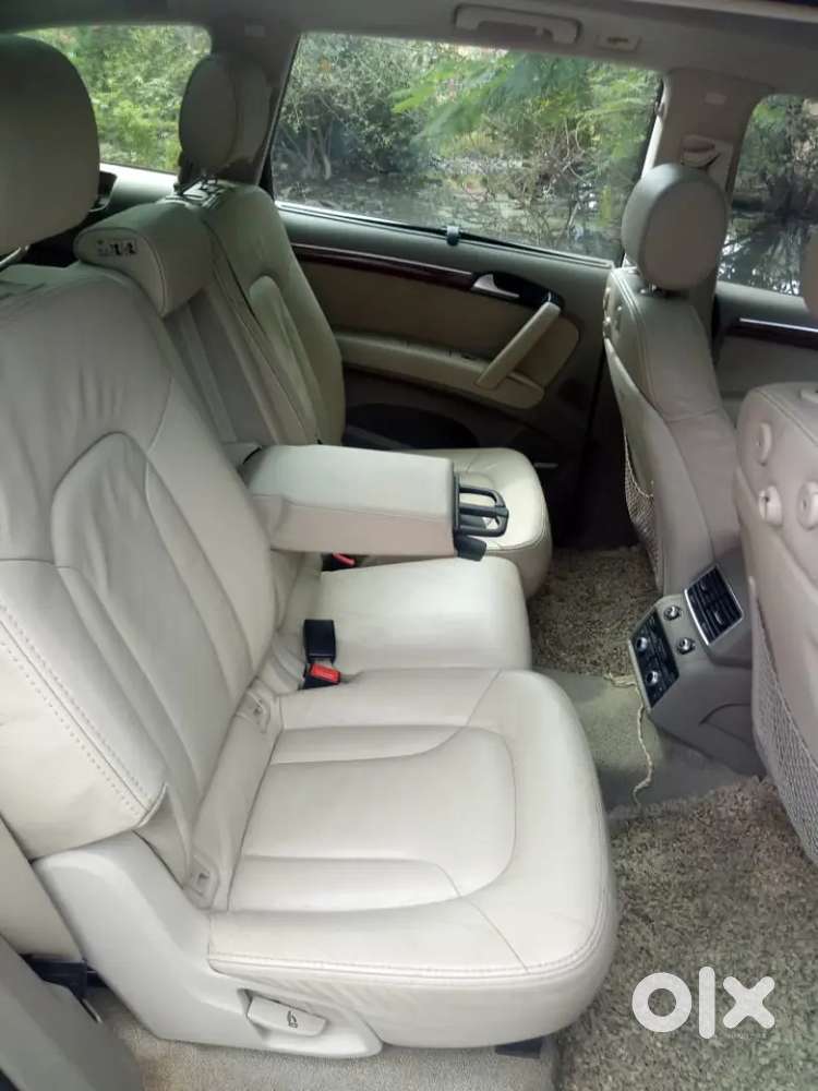 Audi Q7 2010 Sline With Panoramic Sunroof