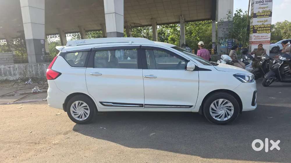 Maruti Suzuki Ertiga 2025 Cng &13989 Km Driven