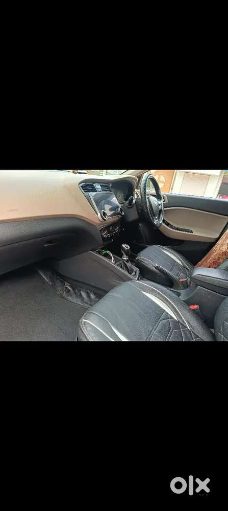 Hyundai Elite I20 2017 Diesel 100000 Km Driven
