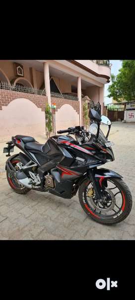 Pulsar rs 200 best sale second hand bike price