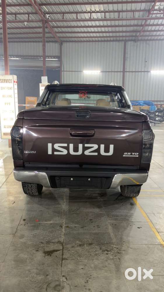 Isuzu D-max V-cross 2019 Diesel 75000 Km Driven