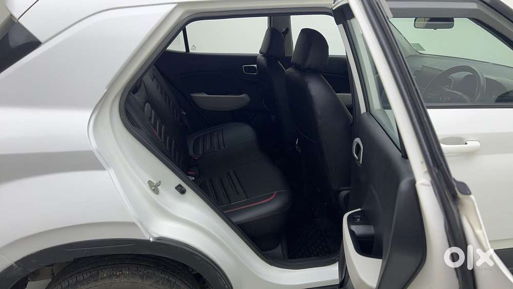 Hyundai Venue 1.2 S (o), 2023, Petrol