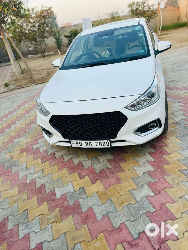 Hyundai Verna 2019 Diesel 125000 Km Driven