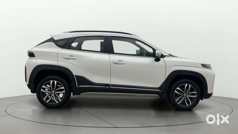 Toyota Urban Cruiser Taisor V 1.0 Petrol Mt, 2024, Petrol
