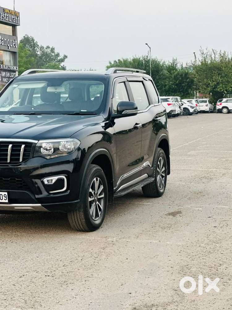 Mahindra Scorpio-n 2.2 Z6 Diesel Mt 7 Str, 2024, Diesel